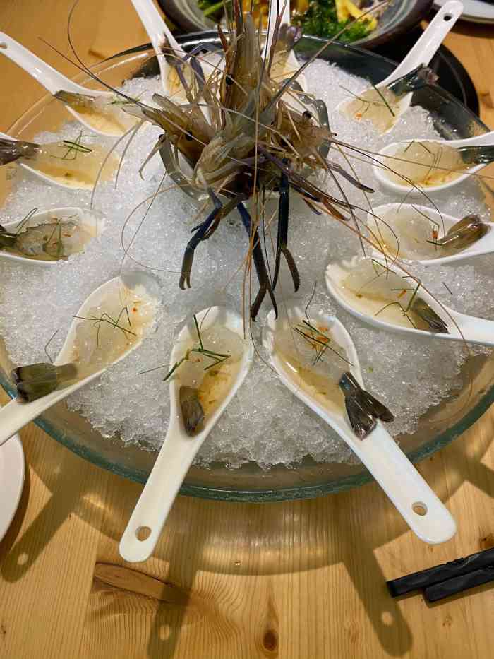 淳壹创意料理(太港城店)-"[薄荷]环境:比较普通,门面不出众,装修.