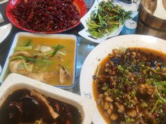 -颜氏双江清水鱼一养身火锅(磁器口店)