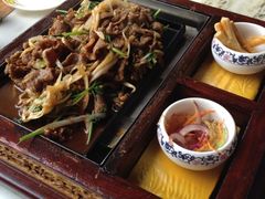 老北京腌蒜羊肉-那家小馆•北京菜•烤鸭(香山店)