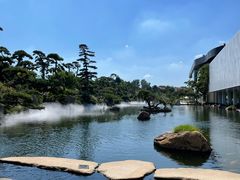 -罗红摄影艺术馆