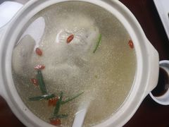 弯弯鸡汤-19号私房菜(云南路店)