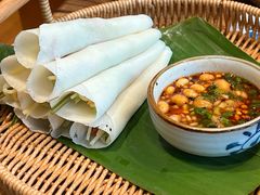 丝娃娃-野山舂·贵州现舂酸汤火锅(鸿通城店)