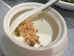 -汗腾格里·风味餐厅(新疆驻京办店)