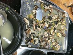 -古榕农庄·桑拿簸箕菜·招牌泥焗鸡(清远长隆店)