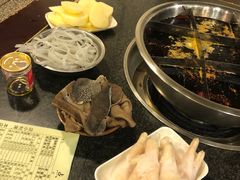 -邓莽子老火锅(中兴路总店)
