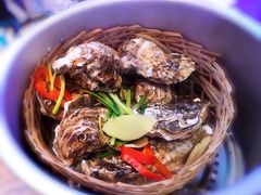 高压锅竹笼生蚝-农家霸王地锅鸡(国顺东路店)