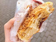 -朱记小郑酥烧饼(建康路店)
