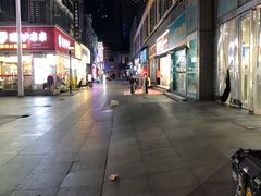 -万达广场(武汉菱角湖店)