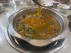 -乙丙丁正宗昭通天麻火腿鸡(总店)