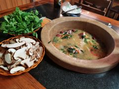 -抚仙湖生态石锅鱼野生菌(告庄店)