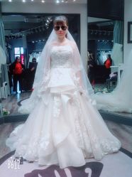 点击看大图 婚纱-深白婚纱艺术馆(王府壹号店)