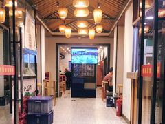 -俏湘厨•地道湘菜(建华南路店)