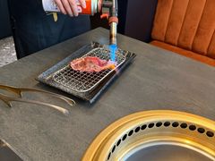 -铭牛烧肉·和牛海鲜自助(高新月牙湖店)