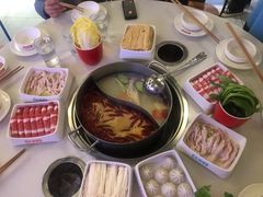 鸳鸯锅-大斌家串串火锅(德思勤店)
