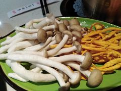 -一叶一世界·素食餐厅(锦华万达店)