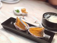 鲜果榴莲天鹅酥-陶陶居酒家(海岸城店)