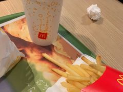 -麦当劳(CP静安店)