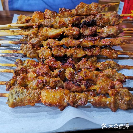 正宗新疆和田玉兄弟烧烤店(五洲大道店)