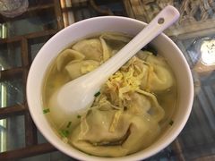 -笑来喜馄饨小笼工坊店(湖滨街店)