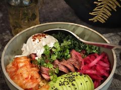 牛油果泡菜牛排饭-O'eat Blossom&Pelican(深圳首店)