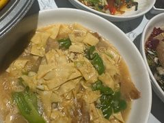 -关东小磨东北菜(漕河泾印象城店)