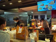 -麦当劳(新王府井店)