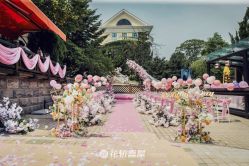 -花轿喜屋婚礼策划