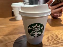 -星巴克(重庆T3国内到达店)