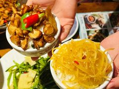 -雀舞云南菜(天津天河城购物中心店)