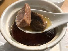 黑蒜炖肉汁-沙田鸽王(解放路店)