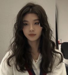-安蒂护肤造型