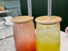 -安格丽娜·狗咖·猫咖羊驼咖(春熙路百盛商场店)