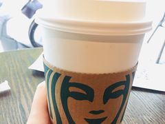 -星巴克(西藏路店)