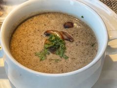 -MONICH牛排融合餐厅(和义大道购物中心店)