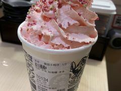 春日桃桃-霸王茶姬(常熟印象城店)