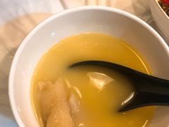 -鲜入围煮花胶鸡海鲜火锅