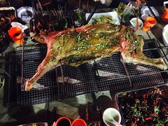 -迎燕阁烤羊腿(二环南路店)