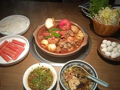 -蔡婶牛腩牛杂煲(长安万科店)