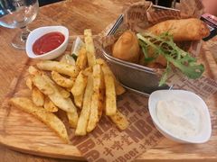 -牛啤堂精酿啤酒餐吧(五棵松华熙店)