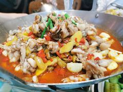 -昱龙大盆牛蛙馆(三兴街总店)