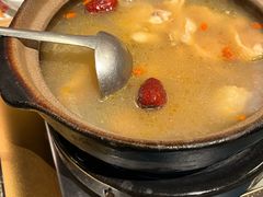 -邹开喜·小海鲜醉鸡煲·潮汕鲜切牛肉店(襄阳北路店)