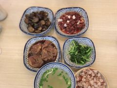 -朱洪元苏式面馆(绿宝广场店)
