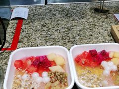 -野山舂·贵州现舂酸汤火锅(鸿通城店)