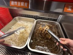 -言玖鲜火锅串串披萨自助(益田假日店)