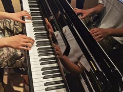 -柏斯音乐艺术中心·钢琴·吉他(世纪金源店)