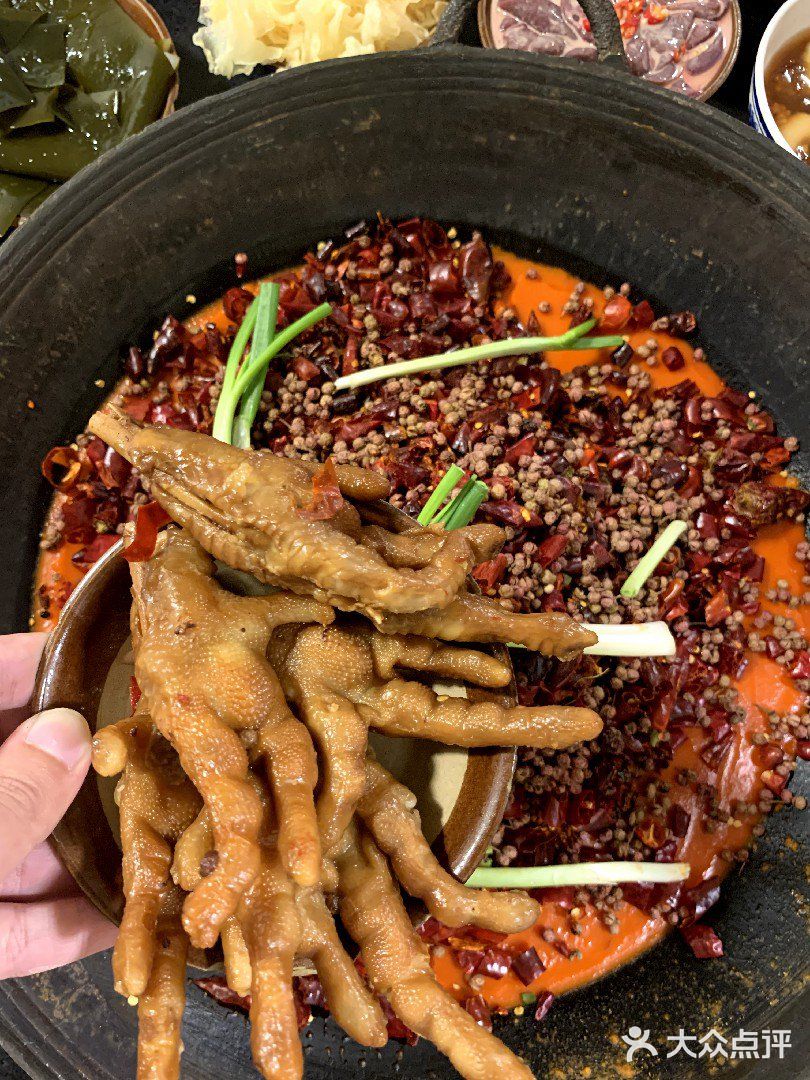 重庆打卡|火爆朋友圈的渝味响火锅