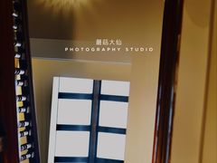 -Nathalie Djurberg与Hans Berg“牛皮纸包裹的月亮”-Prada荣宅当季展览