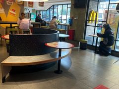 -麦当劳(静安寺店)