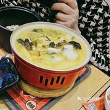孩子爱吃小龙虾，说很好吃，快餐吗不错了