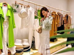-广州白马服装市场